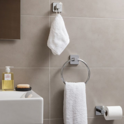 ACCESORIOS DE BAÑO- DOSIFICADORES - PORTARROLLOS- TOALLEROS